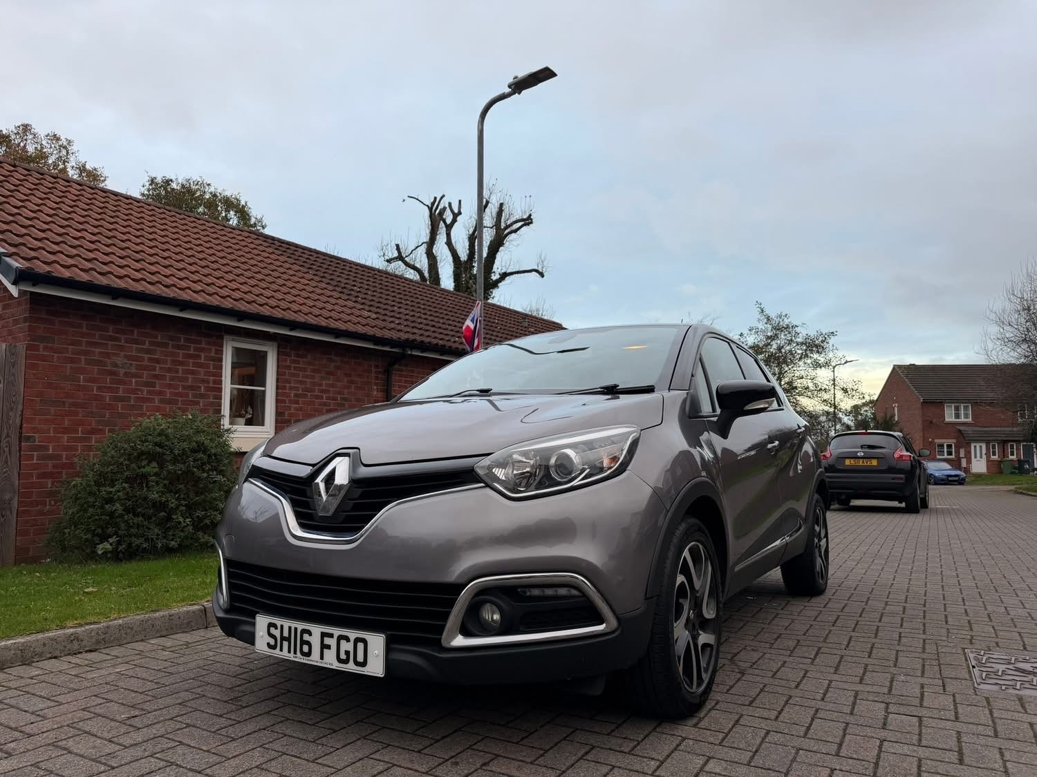 Used Renault Captur 2016 for sale - 77116166: Photo 2
