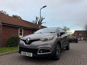 Used Renault Captur 2016 for sale - 77116166: Photo
