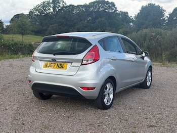 Used Ford Fiesta 2017 for sale - 79596673: Photo
