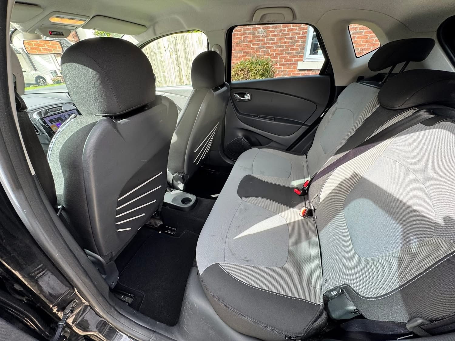 Used Renault Captur 2014 for sale - 77115954: Photo 7