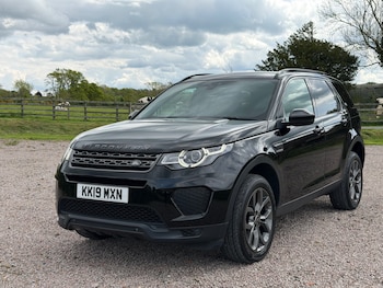 Used Land Rover Discovery Sport 2019 for sale - 78524369: Photo