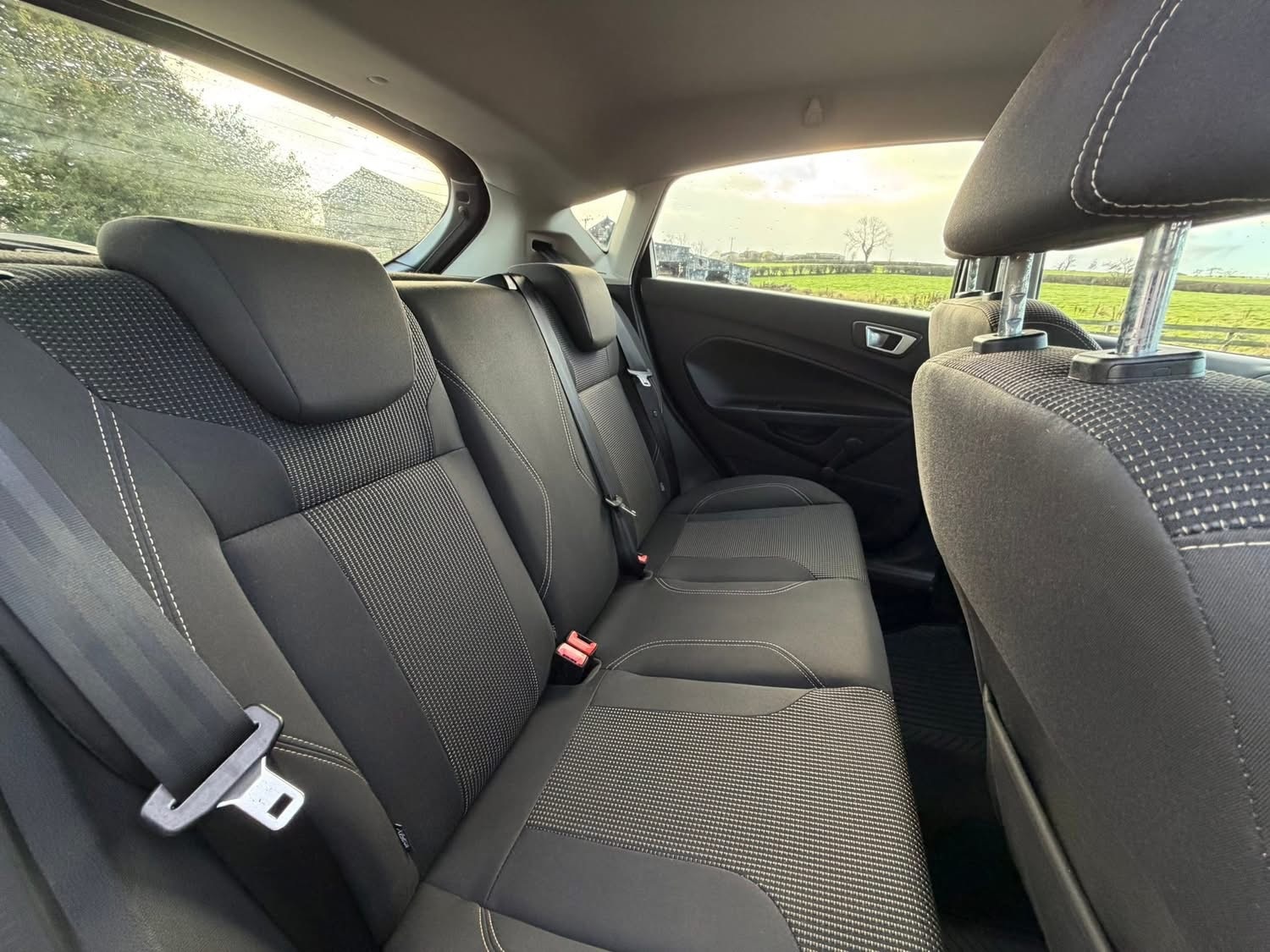 Used Ford Fiesta 2015 for sale - 77115940: Photo 12