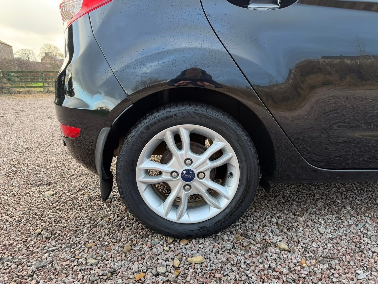 Used Ford Fiesta 2015 for sale - 77115940: Photo 25