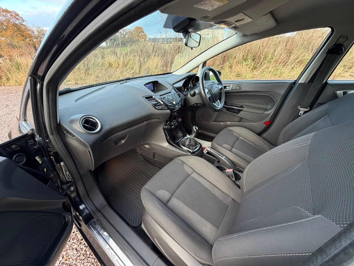 Used Ford Fiesta 2015 for sale - 77115940: Photo 7