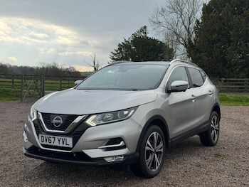 Used Nissan Qashqai 2017 for sale - 78297456: Photo