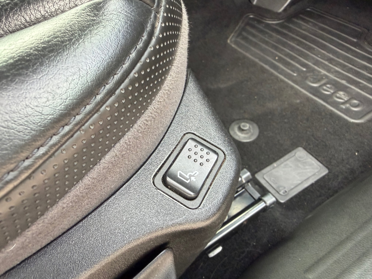 Used Jeep Renegade 2016 for sale - 78012975: Photo 24