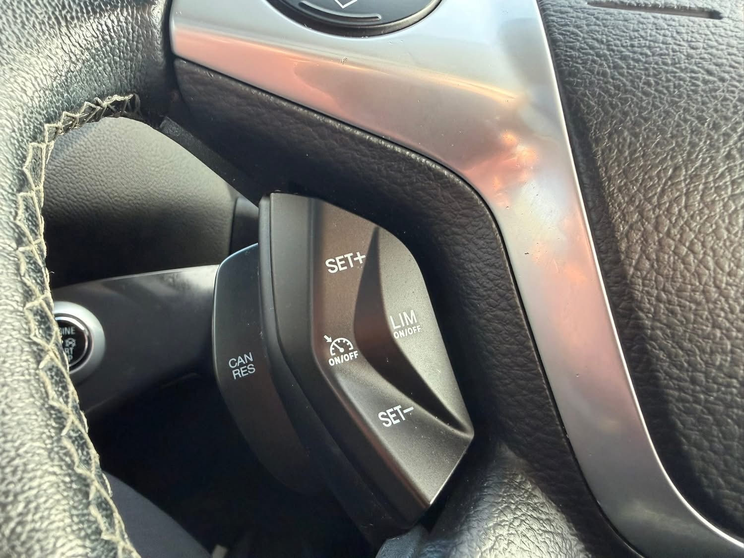 Used Ford Kuga 2015 for sale - 77116177: Photo 19