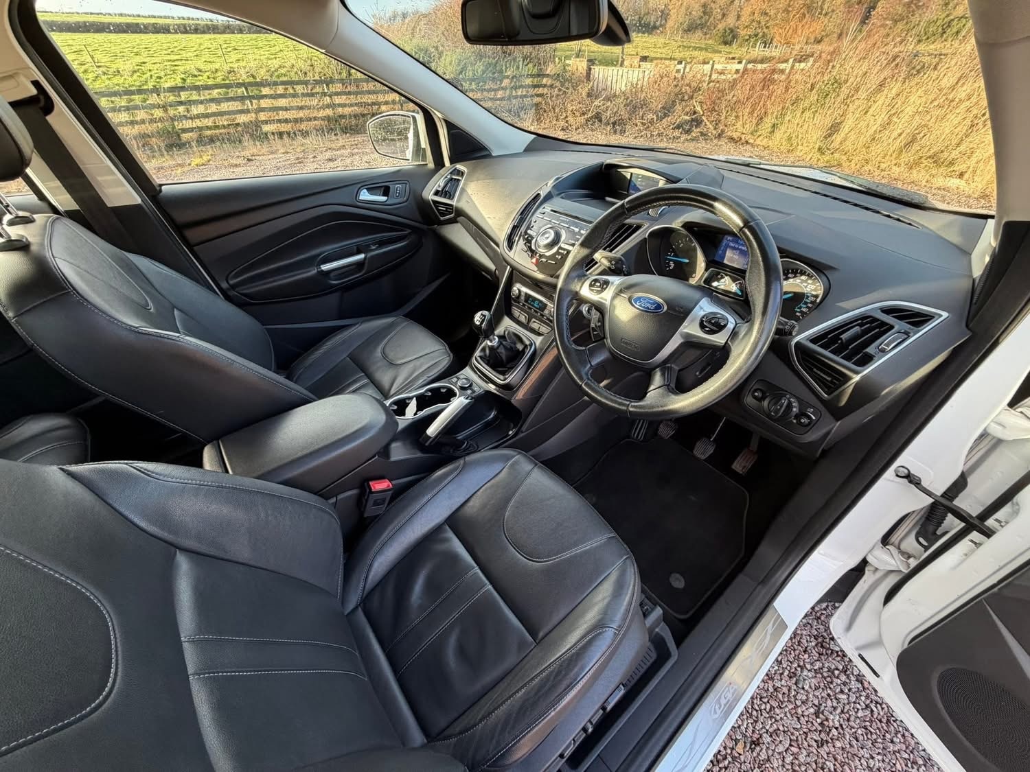 Used Ford Kuga 2015 for sale - 77116177: Photo 5