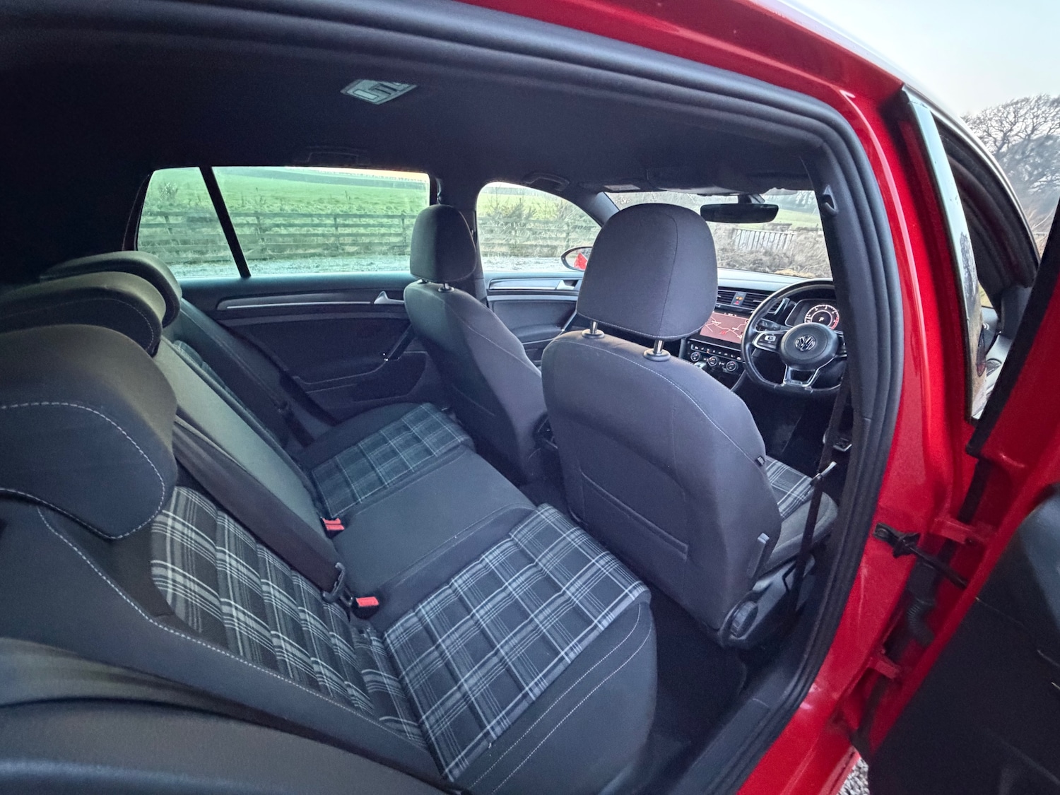 Used Volkswagen Golf 2017 for sale - 77977228: Photo 11