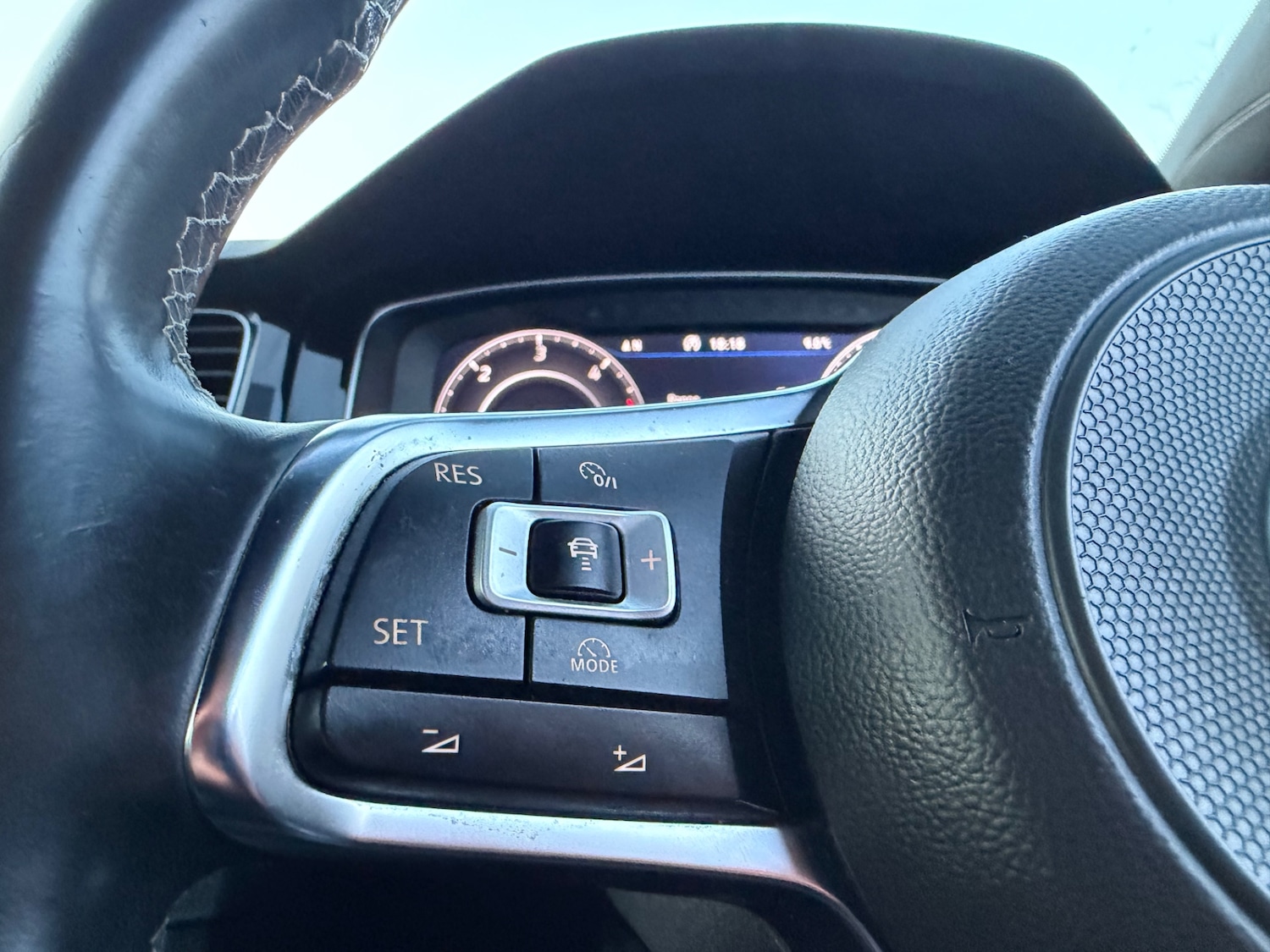 Used Volkswagen Golf 2017 for sale - 77977228: Photo 18