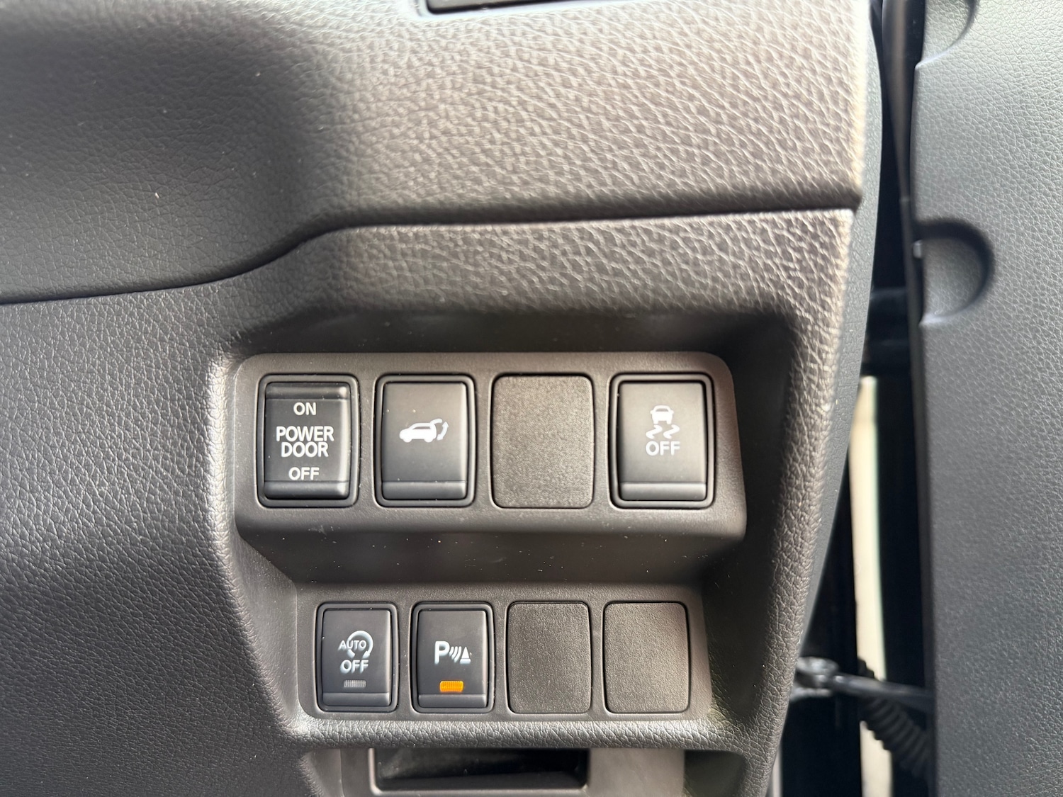 Used Nissan X-Trail 2016 for sale - 77965776: Photo 25