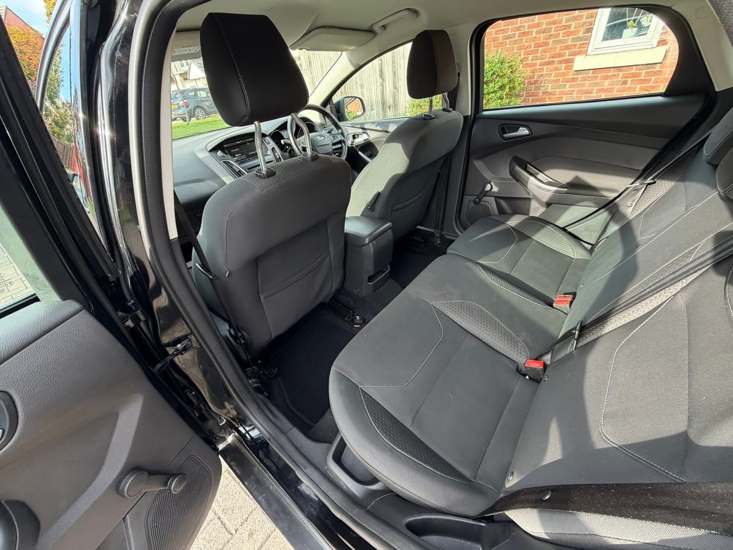 Used Ford Focus 2015 for sale - 77115991: Photo 7