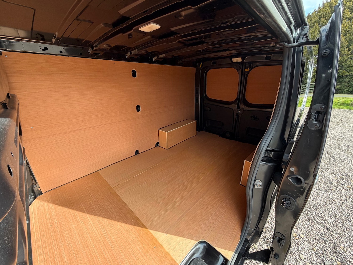 Used Vauxhall Vivaro 2018 for sale - 77877975: Photo 18