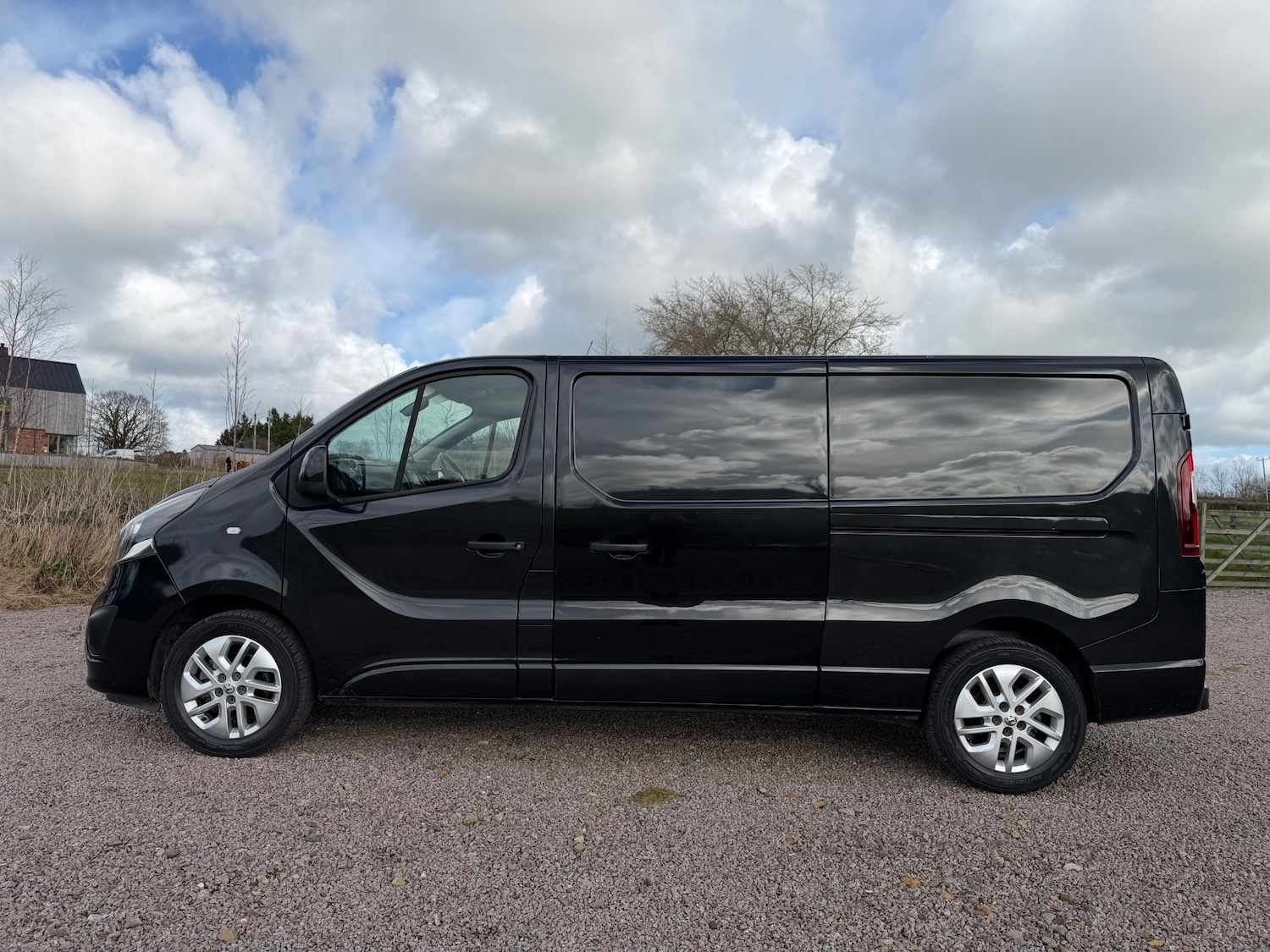 Used Vauxhall Vivaro 2018 for sale - 77877975: Photo 26
