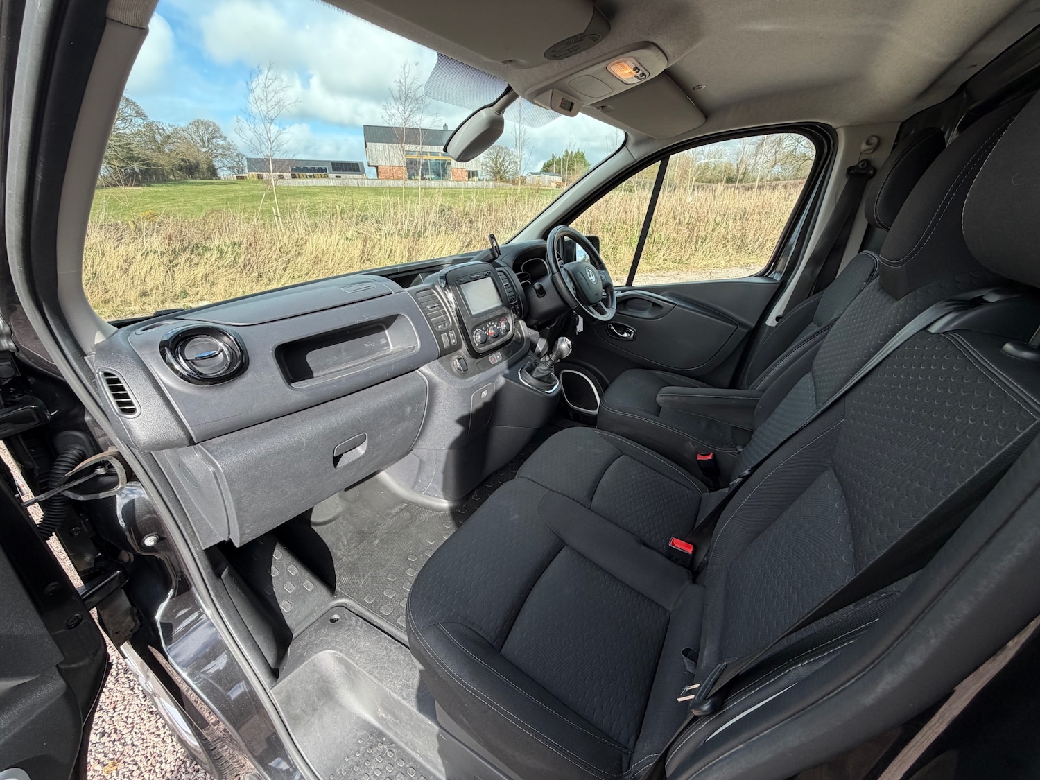 Used Vauxhall Vivaro 2018 for sale - 77877975: Photo 7