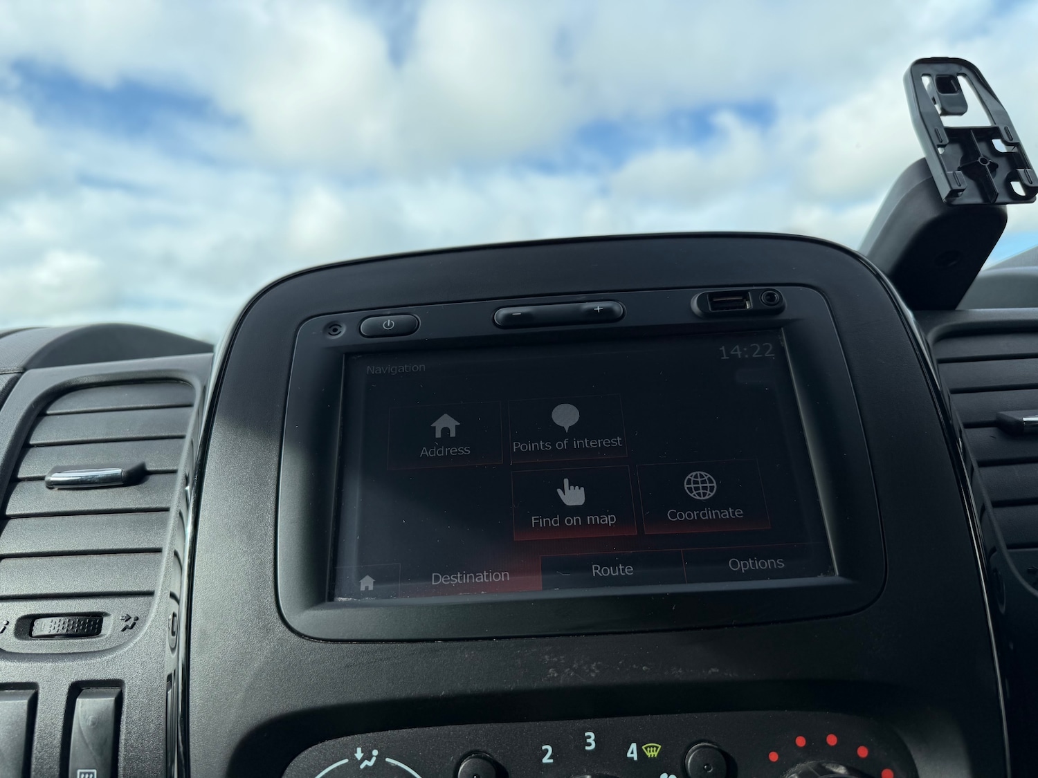 Used Vauxhall Vivaro 2018 for sale - 77877975: Photo 9