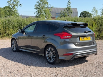 Used Ford Focus 2017 for sale - 79004370: Photo