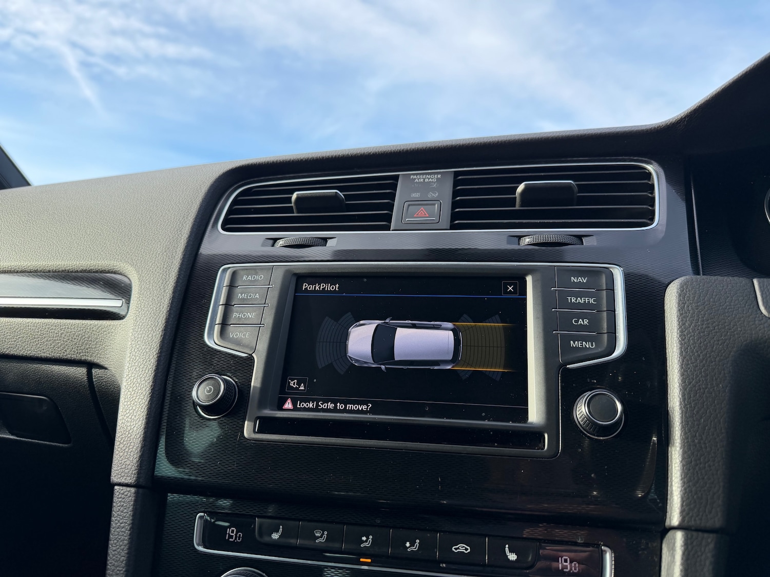 Used Volkswagen Golf 2017 for sale - 77718553: Photo 16