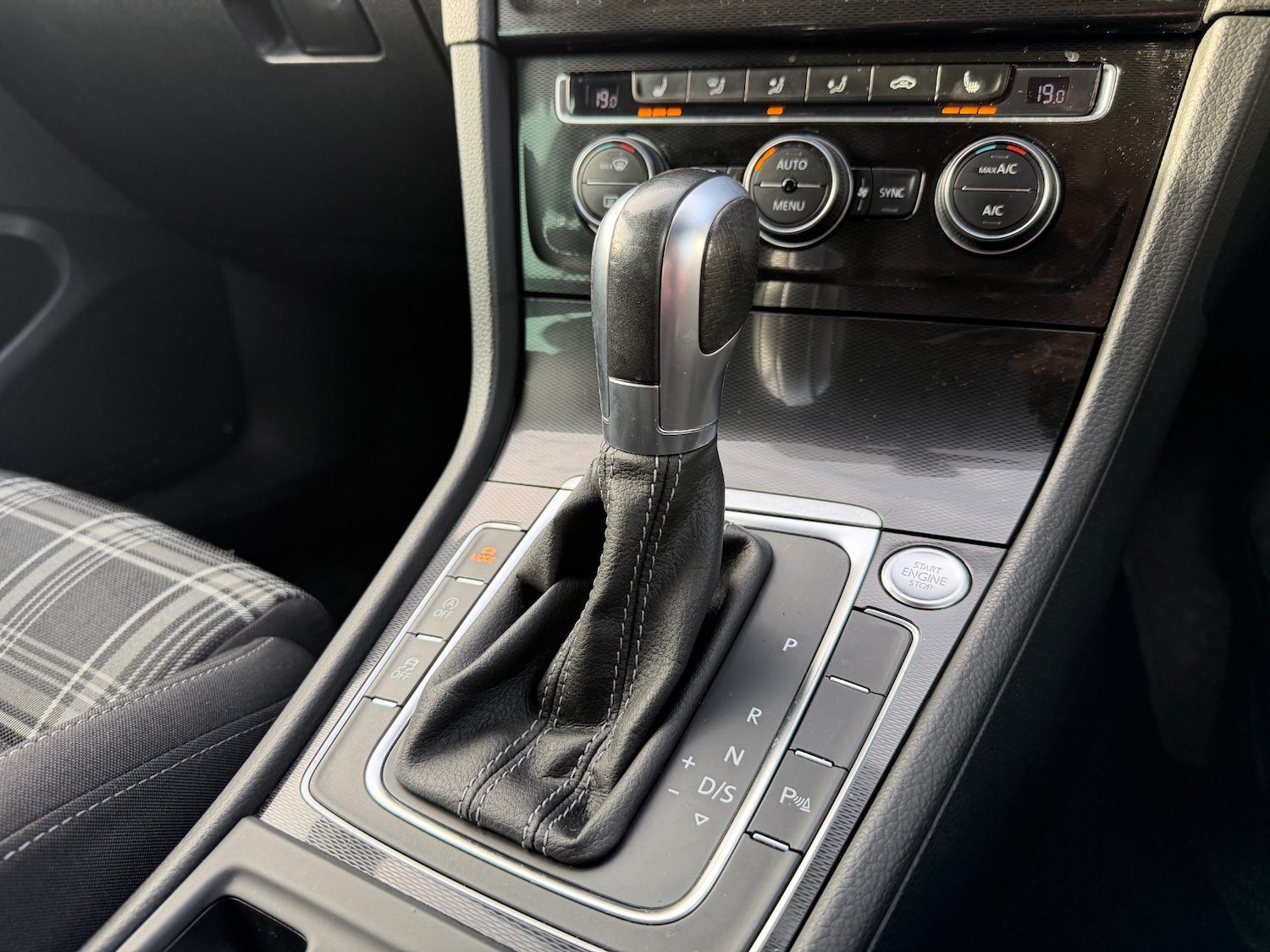 Used Volkswagen Golf 2017 for sale - 77718553: Photo 19