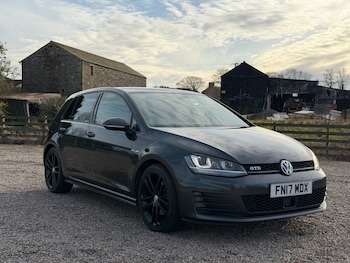 Used Volkswagen Golf 2017 for sale - 77718553: Photo