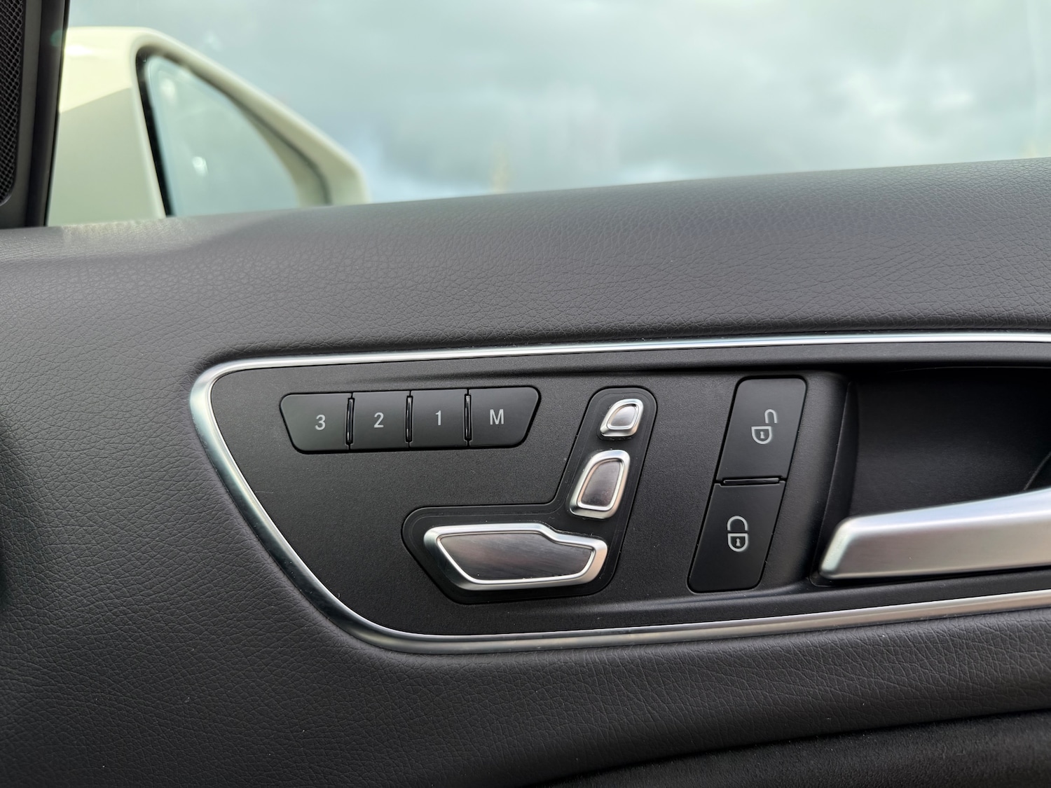 Used Mercedes-Benz A-Class 2017 for sale - 78212252: Photo 23