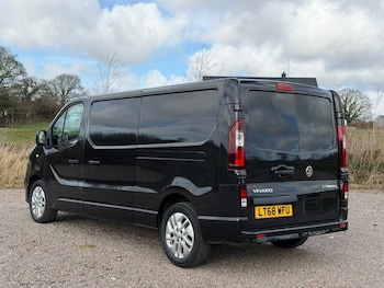Used Vauxhall Vivaro 2018 for sale - 78297462: Photo