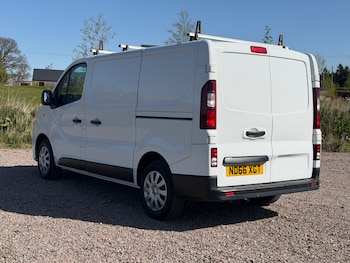 Used Renault Trafic 2017 for sale - 78353004: Photo