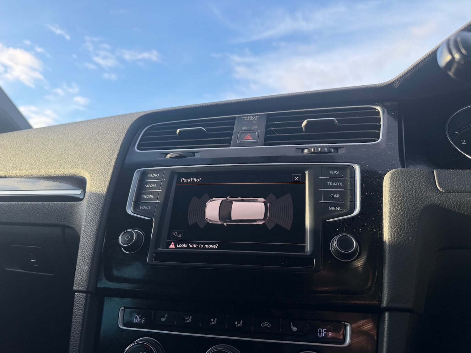 Used Volkswagen Golf 2015 for sale - 77581587: Photo 17