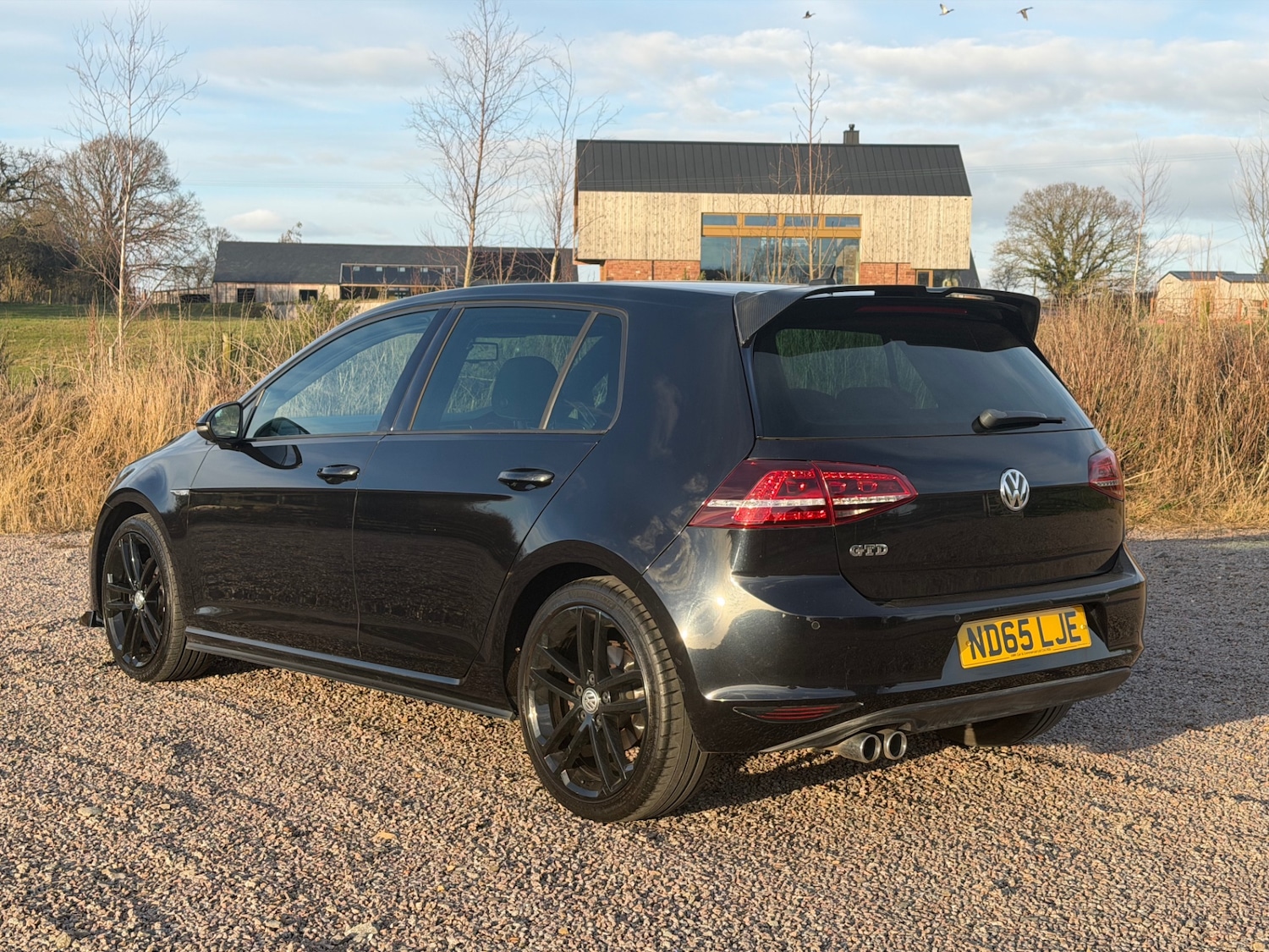 Used Volkswagen Golf 2015 for sale - 77581587: Photo 3