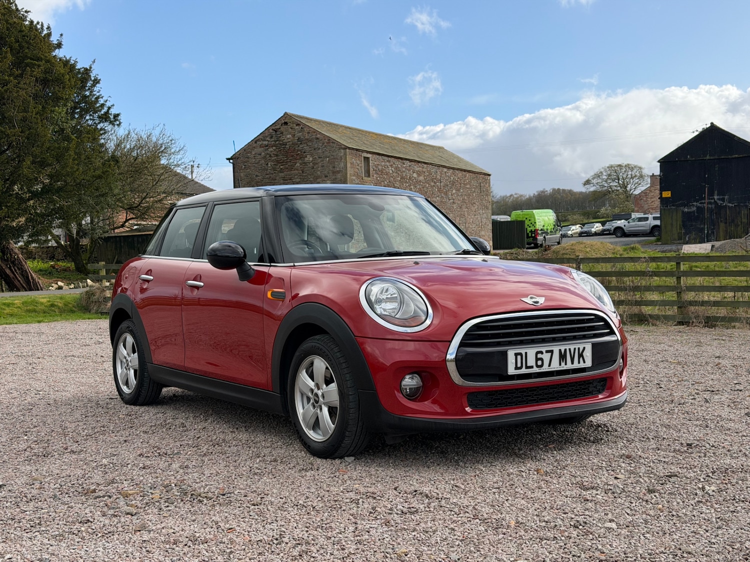 Used MINI Hatch 2017 for sale - 78212327: Photo 1