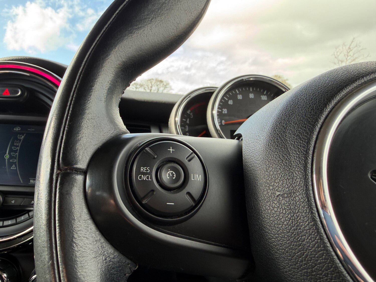 Used MINI Hatch 2017 for sale - 78212327: Photo 19