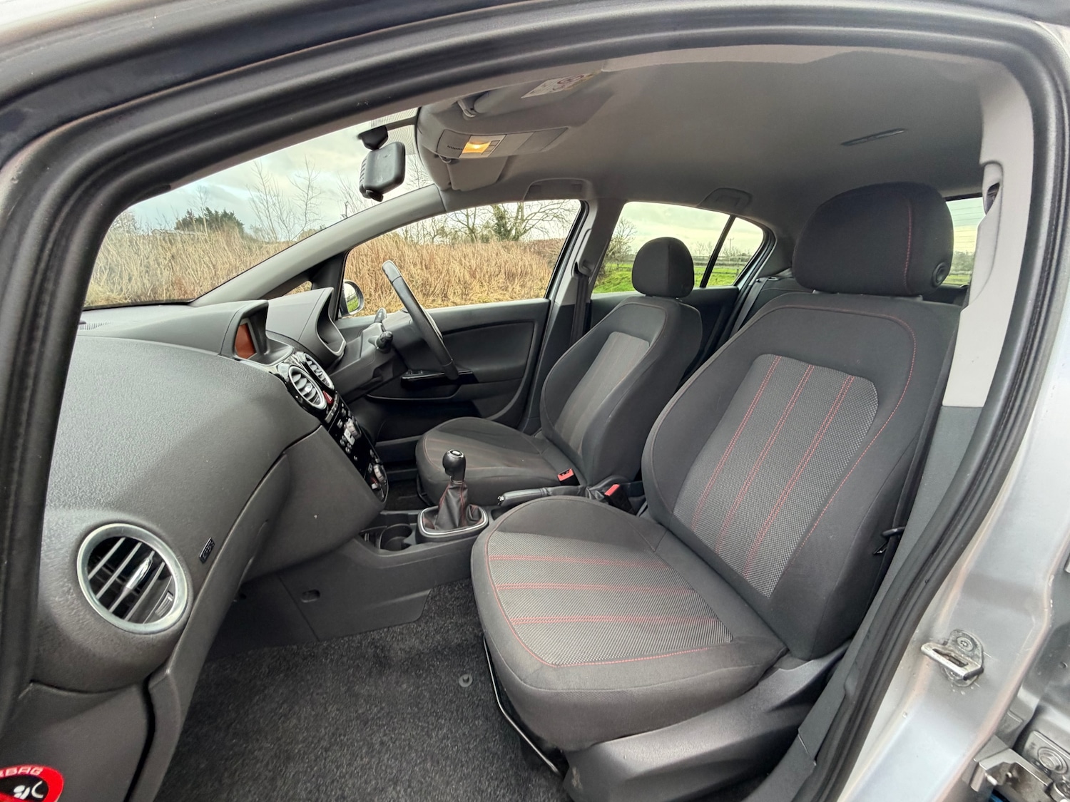 Used Vauxhall Corsa 2015 for sale - 77297353: Photo 8