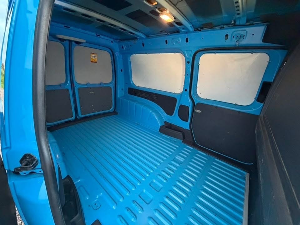 Used Volkswagen Caddy Maxi 2011 for sale - 77116174: Photo 14