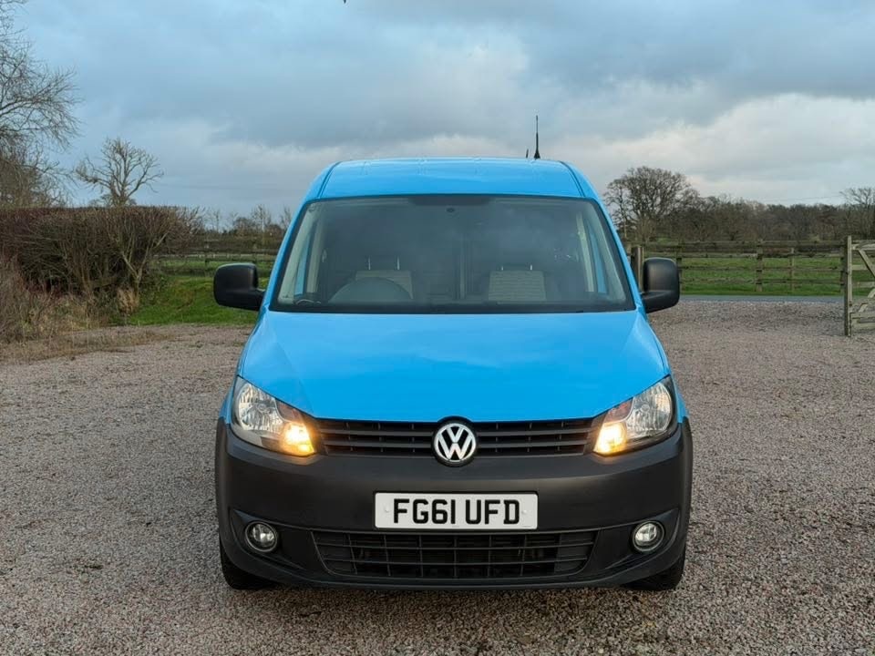 Used Volkswagen Caddy Maxi 2011 for sale - 77116174: Photo 16