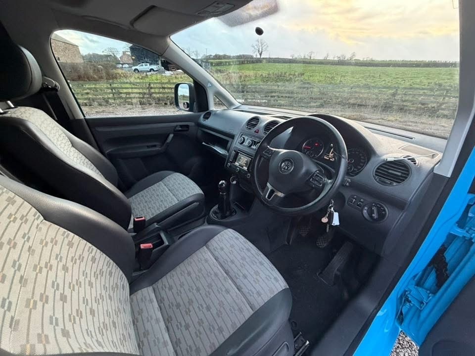 Used Volkswagen Caddy Maxi 2011 for sale - 77116174: Photo 5