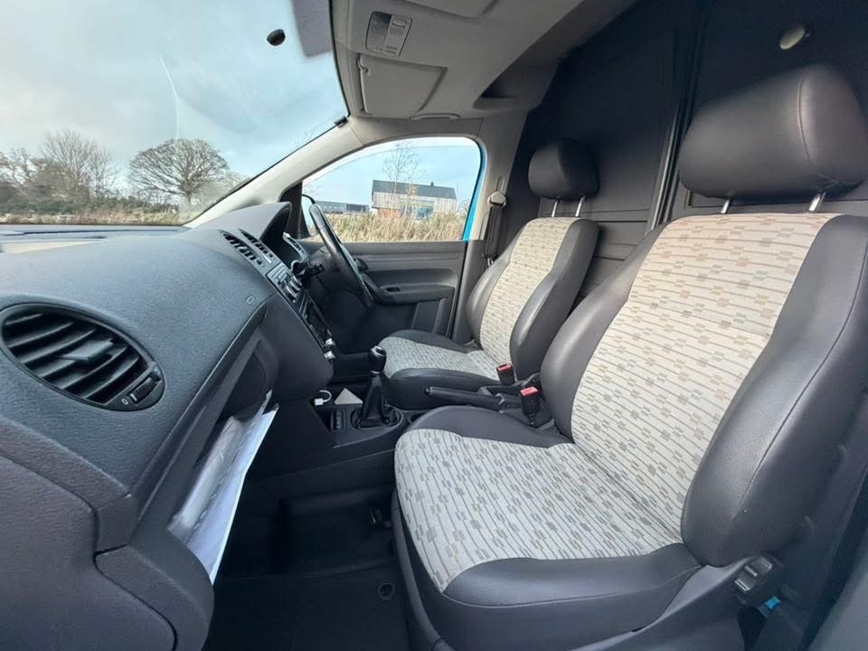 Used Volkswagen Caddy Maxi 2011 for sale - 77116174: Photo 8