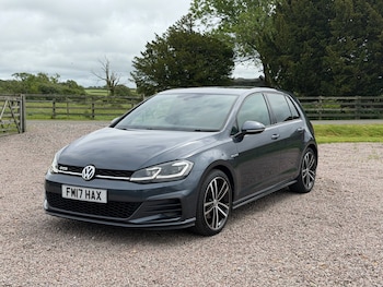 Used Volkswagen Golf 2017 for sale - 78802531: Photo