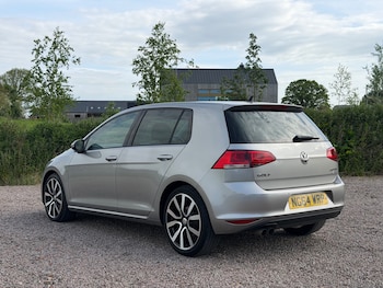 Used Volkswagen Golf 2015 for sale - 78666728: Photo