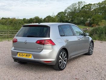 Used Volkswagen Golf 2015 for sale - 78666728: Photo