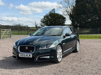 Used Jaguar XF 2015 for sale - 78297613: Photo