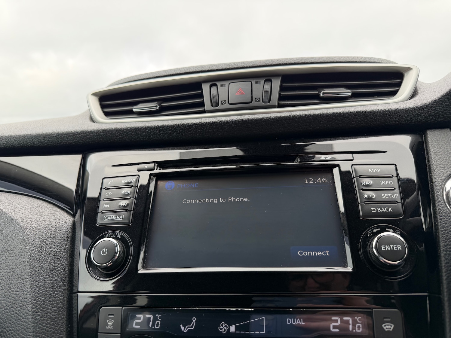 Used Nissan Qashqai 2015 for sale - 77776552: Photo 15