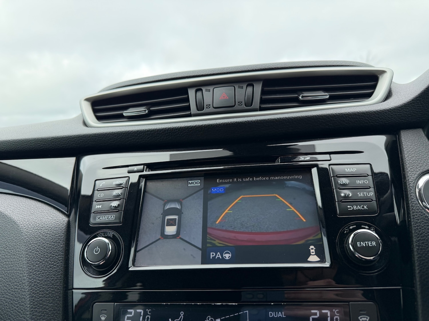 Used Nissan Qashqai 2015 for sale - 77776552: Photo 16