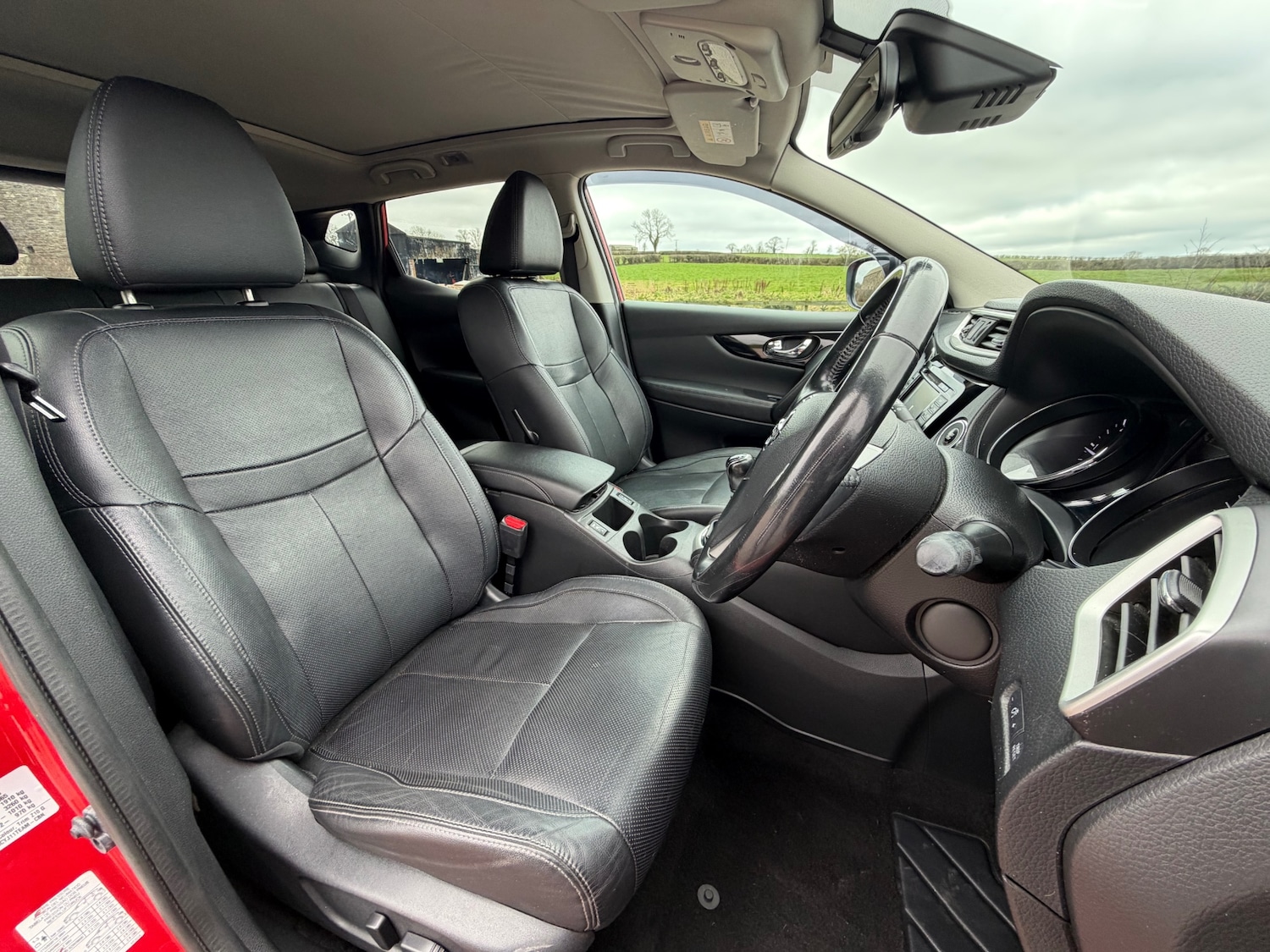 Used Nissan Qashqai 2015 for sale - 77776552: Photo 6