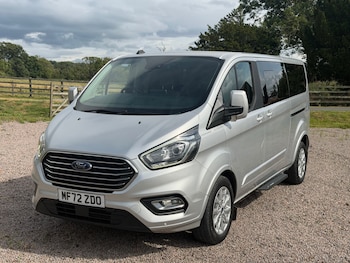 Used Ford Tourneo Custom 2022 for sale - 79357777: Photo