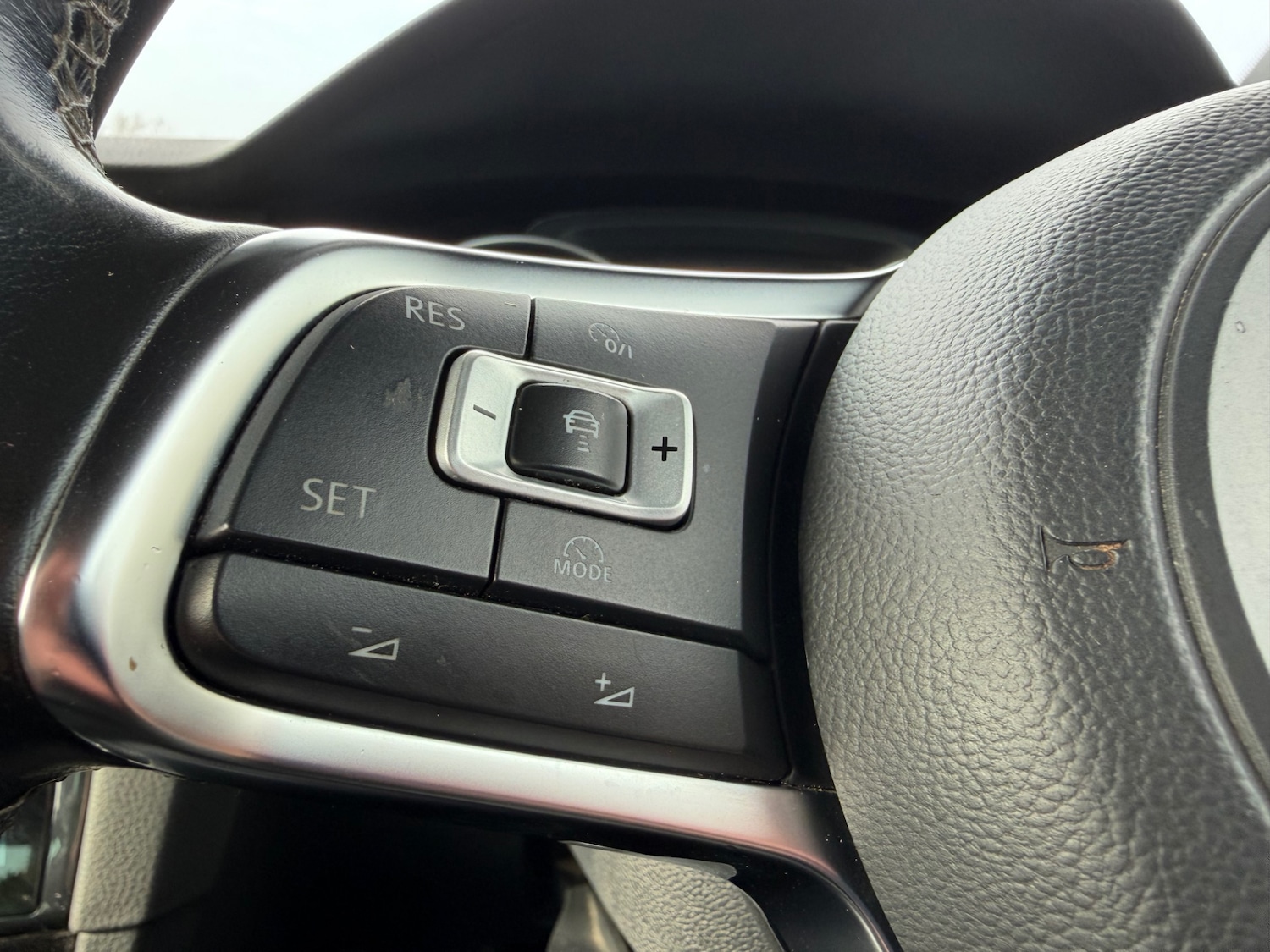 Used Volkswagen Golf 2016 for sale - 77950497: Photo 17