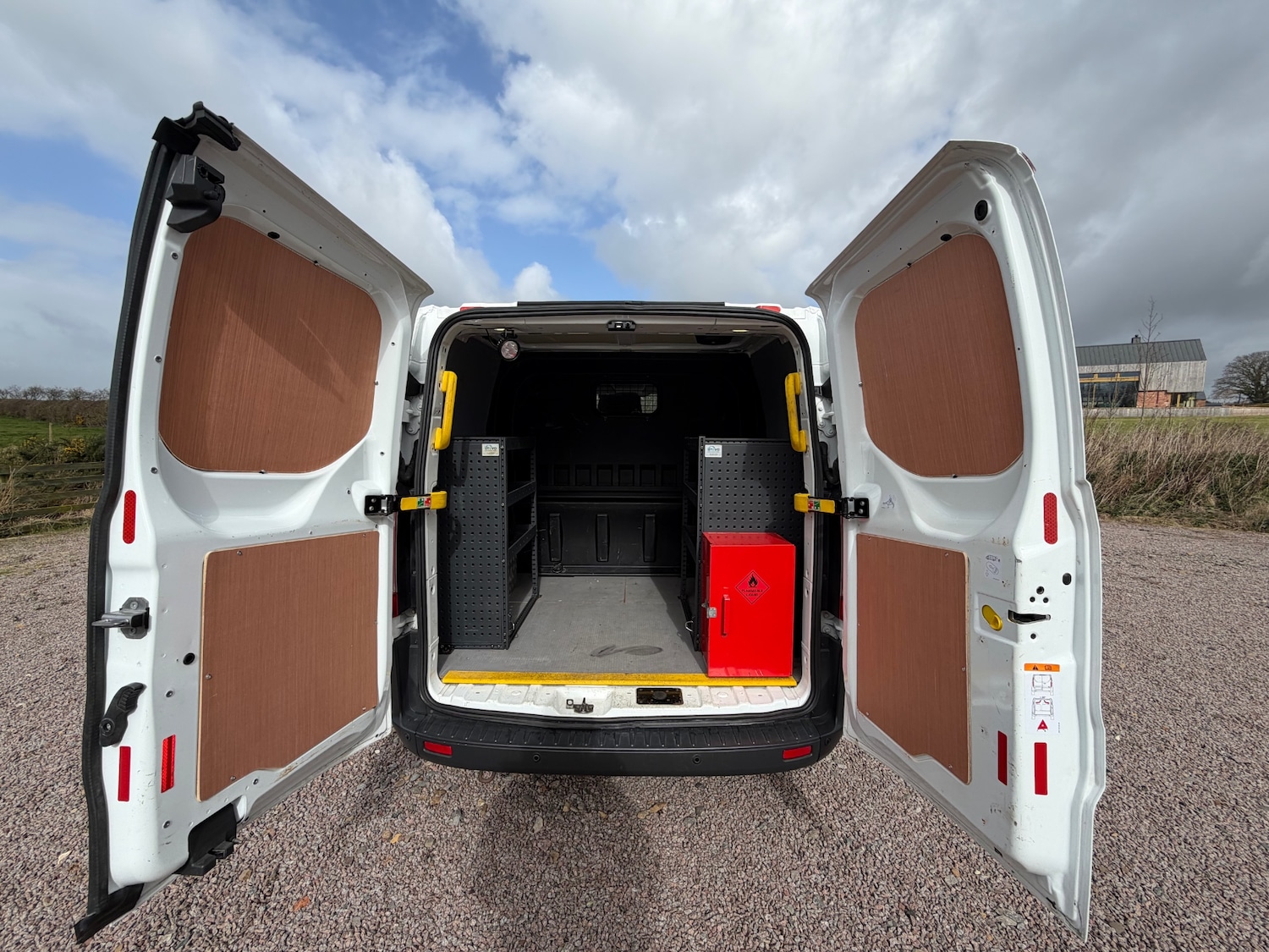 Used Ford Transit Custom 2017 for sale - 78039036: Photo 11