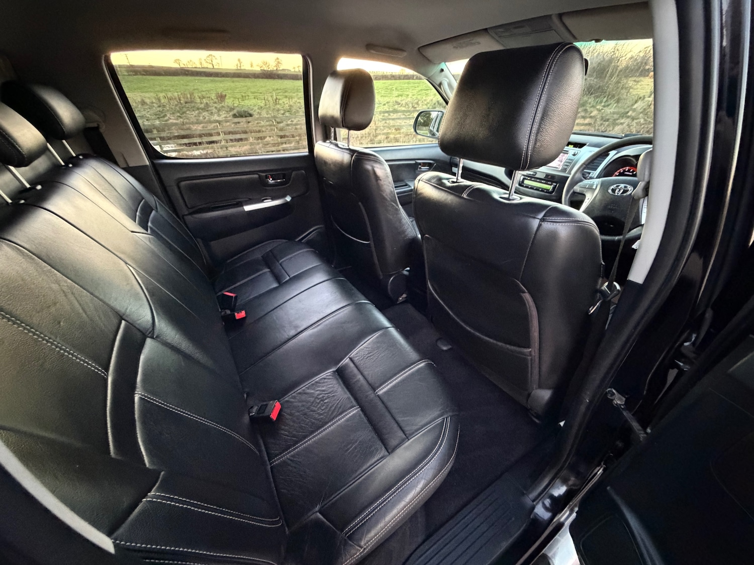 Used Toyota Hilux 2015 for sale - 77116283: Photo 11