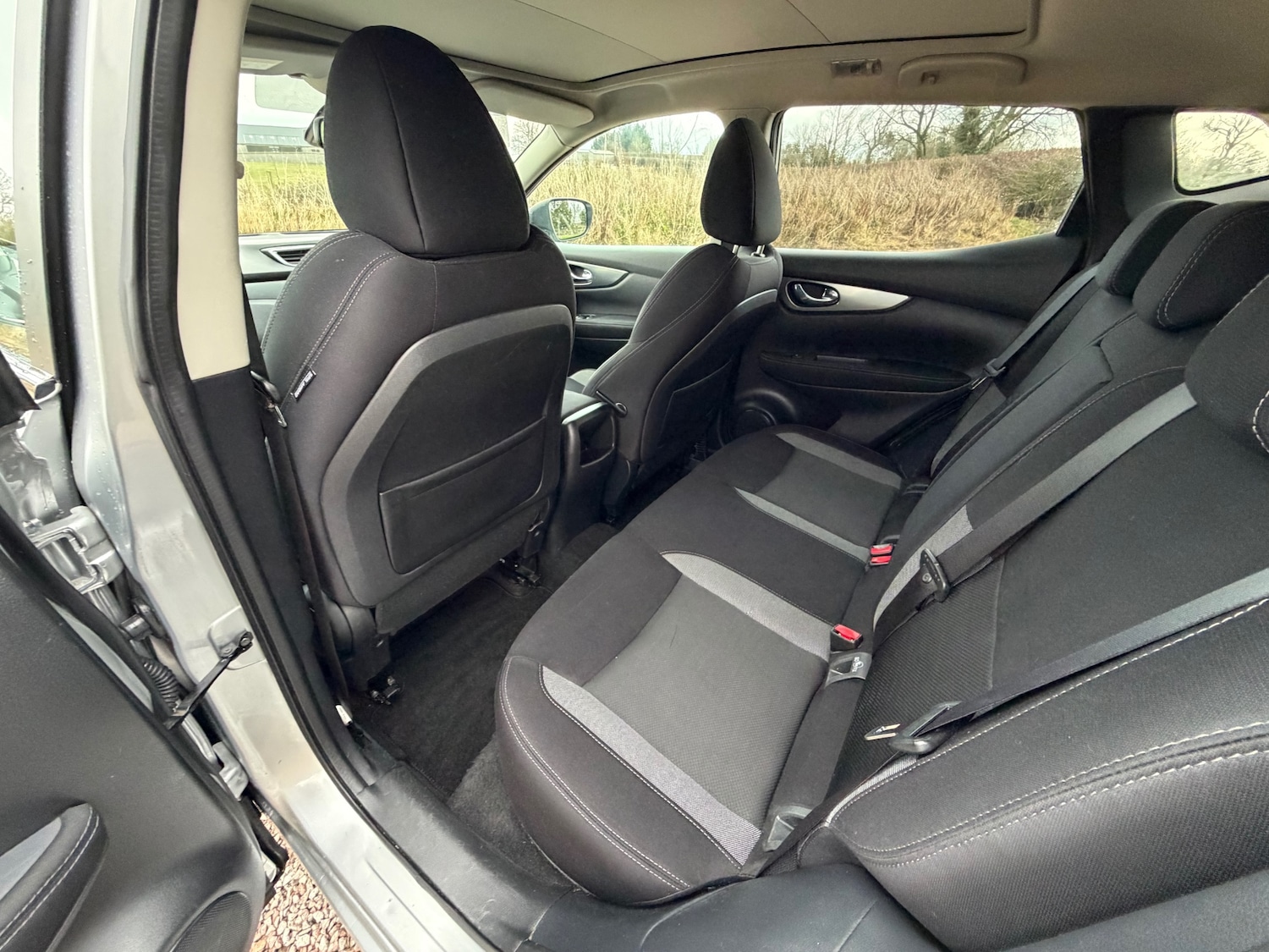 Used Nissan Qashqai 2017 for sale - 77801839: Photo 11