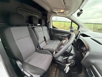 Used Citroen Berlingo 2022 for sale - 79343922: Photo