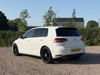 Used Volkswagen Golf 2014 for sale - 78694532: Photo